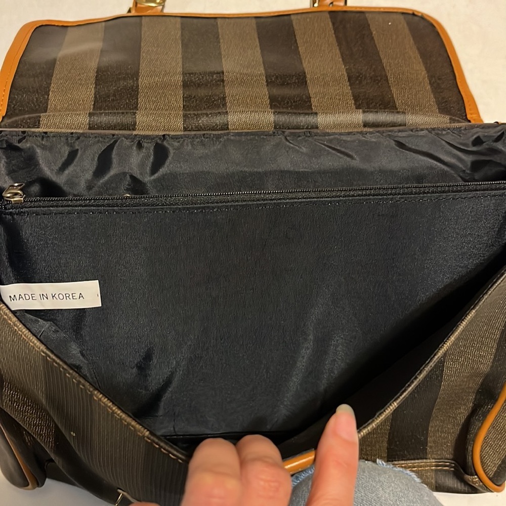 Bag - Picture 3 of 5
